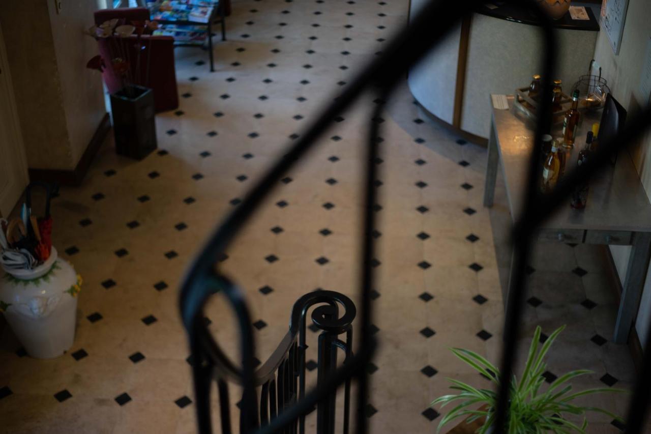 Hotel Bretonne 3*
